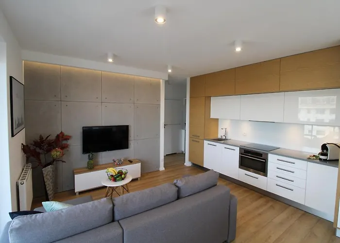 Aqua Sunset Apartment *